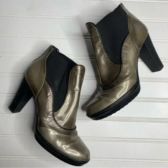 TODS Heeled Ankle Boots - Picture 2 of 12